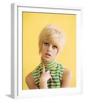 Goldie Hawn-null-Framed Photo