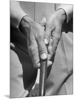 Golfer Ben Hogan Demonstrating Reverse Overlapping Putting Grip-null-Mounted Photographic Print