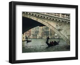 Gondola under the Rialto Bridge on the Grand Canal in Venice, Veneto, Italy-Rainford Roy-Framed Photographic Print