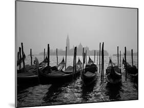 Gondolas and the Church of San Giorgio Maggiore, Venice, Veneto, Italy-Roy Rainford-Mounted Photographic Print