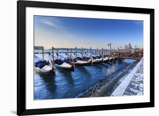 Gondolas with view to Basilica di Santa Maria della Salute after snow, Venice, UNESCO World Heritag-Eleanor Scriven-Framed Photographic Print