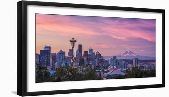 Good Morning, Seattle!-Michael Zheng-Framed Photographic Print