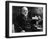 Gottlieb Daimler, 1899-null-Framed Photographic Print