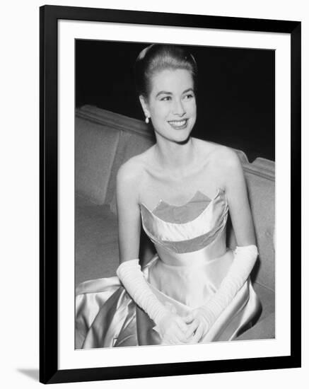 Grace Kelly, 1955-null-Framed Photographic Print