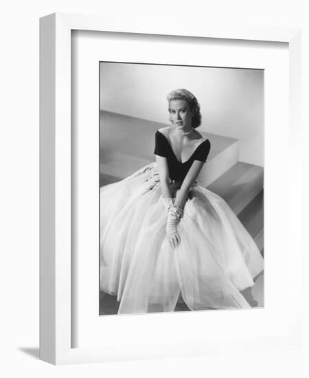 Grace Kelly, Rear Window, 1954-null-Framed Photographic Print