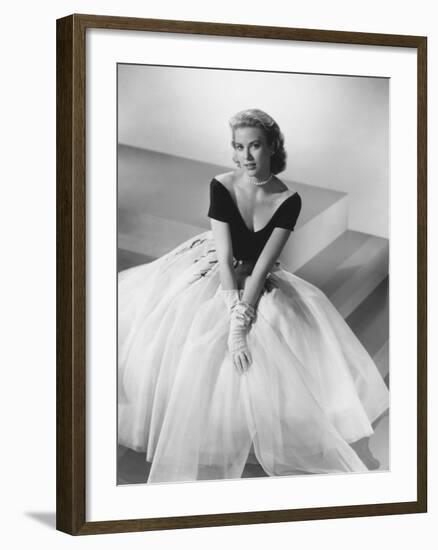 Grace Kelly, Rear Window, 1954-null-Framed Photographic Print