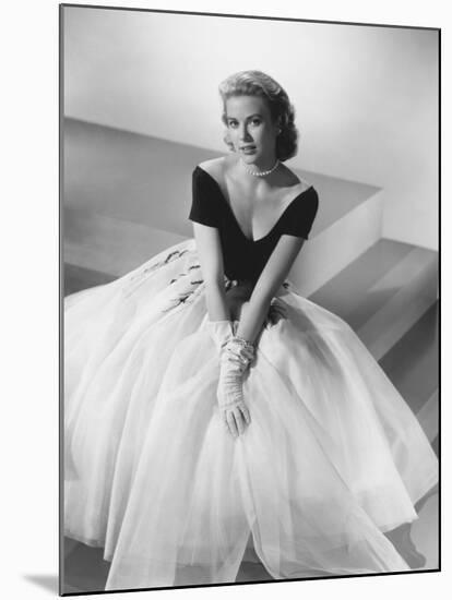 Grace Kelly, Rear Window, 1954-null-Mounted Photographic Print