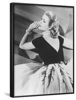 Grace Kelly, Rear Window, 1954-null-Framed Photographic Print