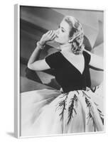 Grace Kelly, Rear Window, 1954-null-Framed Photographic Print