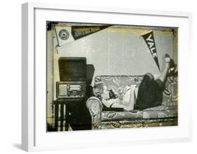 Grace Kelly XI-British Pathe-Framed Giclee Print