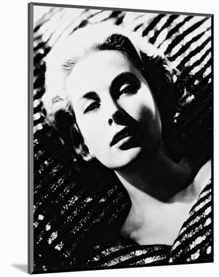 Grace Kelly-null-Mounted Photo