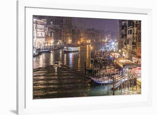 Grand Canal from Rialto Bridge during rare snowfall on a winter evening, Venice, UNESCO World Herit-Eleanor Scriven-Framed Photographic Print