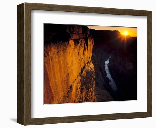 Grand Canyon NP, Arizona. Usa. Sunrise, Cliffs and the Colorado River-Scott T^ Smith-Framed Photographic Print