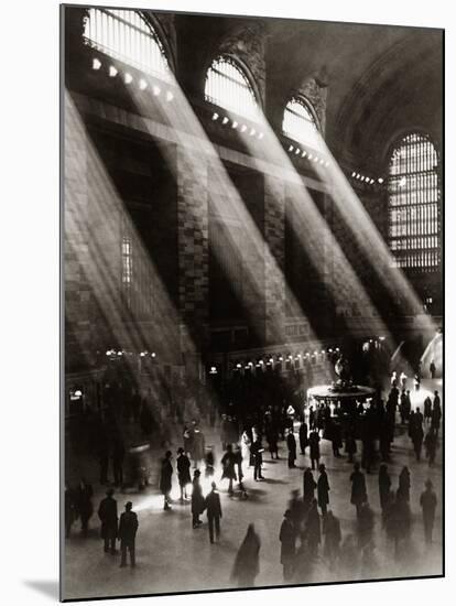 Grand Central Station in New York City-null-Mounted Premium Photographic Print