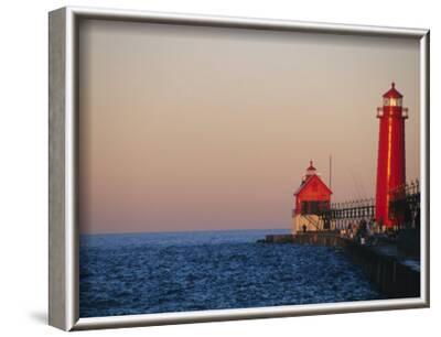 'Grand Haven Lighthouse on Lake Michigan, Grand Haven, Michigan, USA