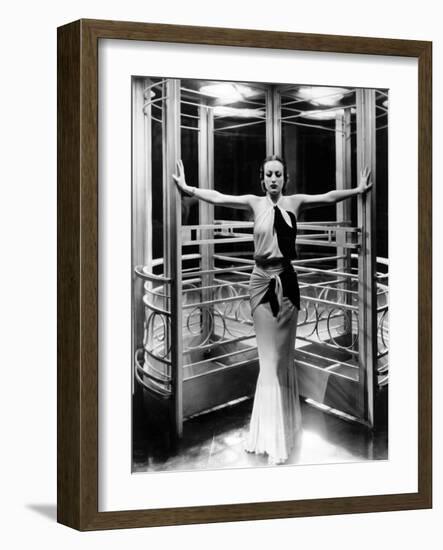 Grand Hotel, Joan Crawford, 1932-null-Framed Photo