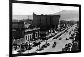 Grand Junction, Colorado - Street Scene-Lantern Press-Framed Art Print