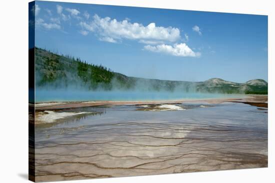 Grand Prismatic Spring-nero-Stretched Canvas