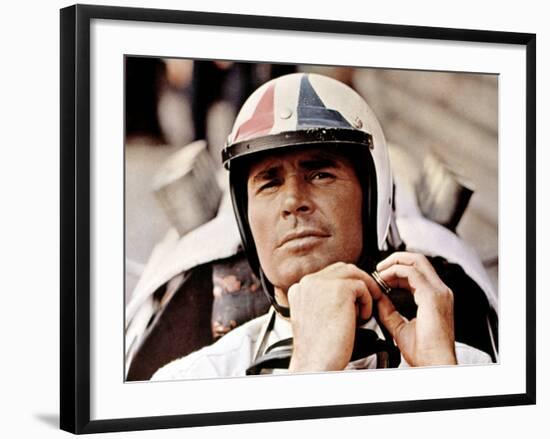 Grand Prix, James Garner, 1966-null-Framed Photo