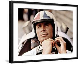 Grand Prix, James Garner, 1966-null-Framed Photo