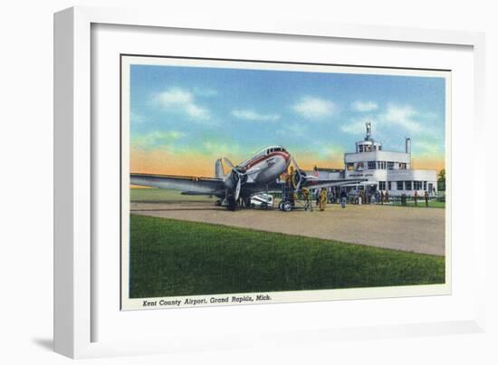 Grand Rapids, Michigan - Boarding Scene at Kent County Airport-Lantern Press-Framed Art Print