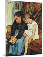 Grandmere chaussant une Fillette-Suzanne Valadon-Mounted Giclee Print