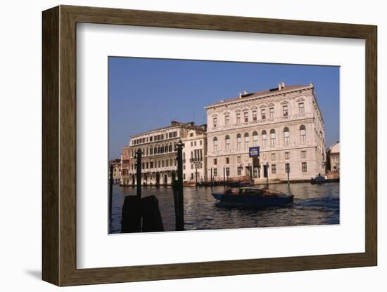 Grassi Palazzo, Venice-Vittoriano Rastelli-Framed Photographic Print