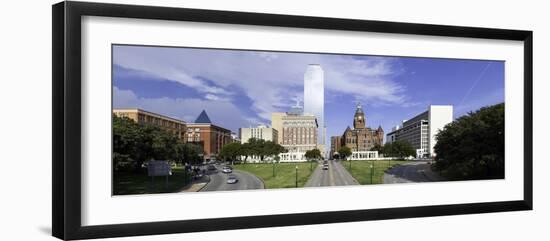 Grassy Knoll-Gavin Hellier-Framed Photographic Print