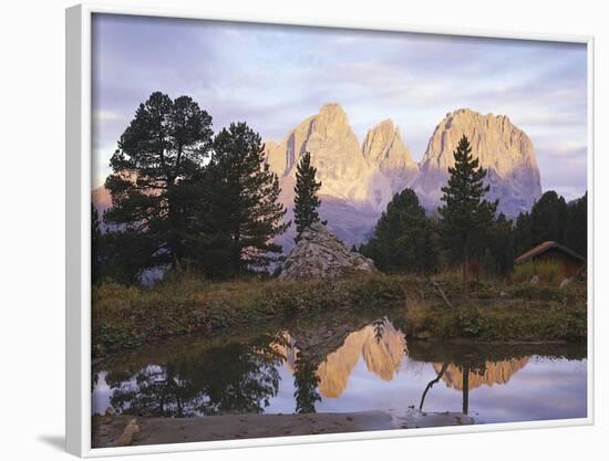 Great Britain, Scotland, Grampian Mountains, Loch Linnhe, Ben Nevis-Thonig-Framed Photographic Print