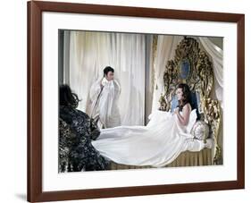 Great Catherine, by GordonFlemyng, with irish actor Peter O'Toole and french actress Jeanne Moreau,-null-Framed Photo