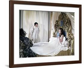 Great Catherine, by GordonFlemyng, with irish actor Peter O'Toole and french actress Jeanne Moreau,-null-Framed Photo