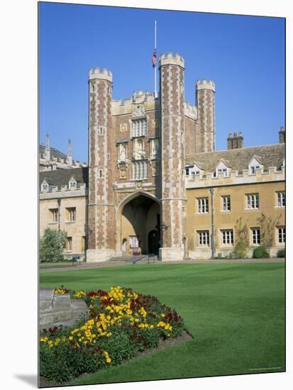 Great Court and Great Gate, Trinity College, Cambridge, Cambridgeshire, England-David Hunter-Mounted Photographic Print