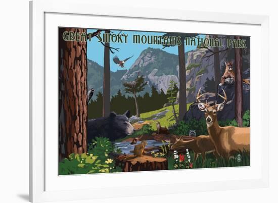 Great Smoky Mountains National Park - Wildlife Utopia-Lantern Press-Framed Premium Giclee Print