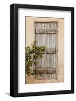 Greece, Crete, Chania, doorway-Hollice Looney-Framed Photographic Print