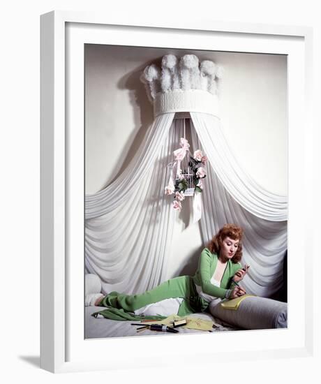 Greer Garson-null-Framed Photo