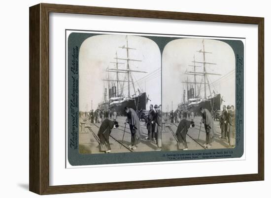 Greeting for Newcomers on the Pier Alongside the Pacific Mail Ss 'China, Yokohama, Japan, 1904-Underwood & Underwood-Framed Giclee Print