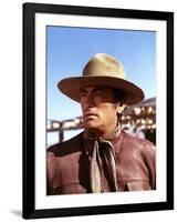Gregory Peck THE STALKING MOON, 1969 directed by ROBERT MULLIGAN (photo)-null-Framed Photo