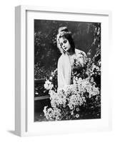 Greta Garbo (1905-1990)-null-Framed Giclee Print