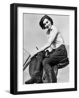 Greta Garbo (b/w photo)-null-Framed Photo