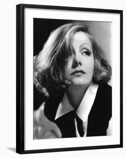 Greta Garbo-null-Framed Photo