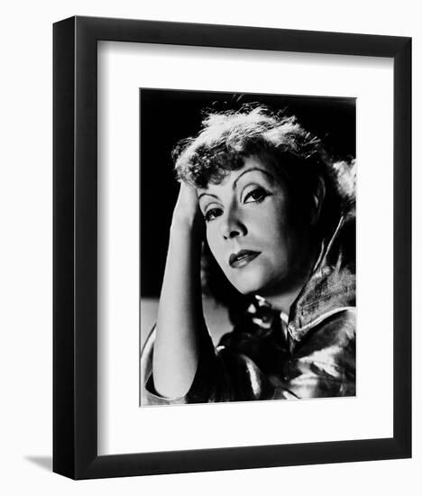 Greta Garbo-null-Framed Photo