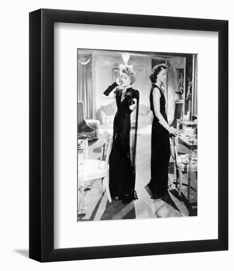 Greta Garbo-null-Framed Photo