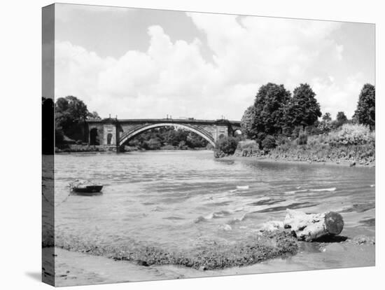 Grosvenor Bridge-null-Stretched Canvas