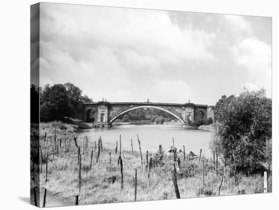 Grosvenor Bridge-null-Stretched Canvas