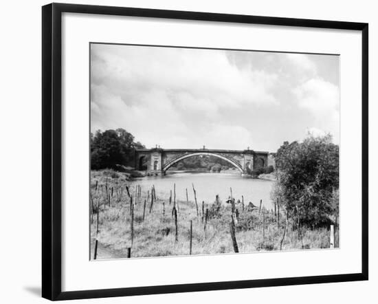 Grosvenor Bridge-null-Framed Photographic Print