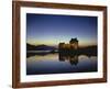 GrovŸbritanien, Schottland, Eilean Donan Castle Mit, Loch Duich Am Abend, Abendstimmung, Burg, See-Thonig-Framed Photographic Print