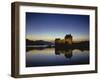 GrovŸbritanien, Schottland, Eilean Donan Castle Mit, Loch Duich Am Abend, Abendstimmung, Burg, See-Thonig-Framed Photographic Print