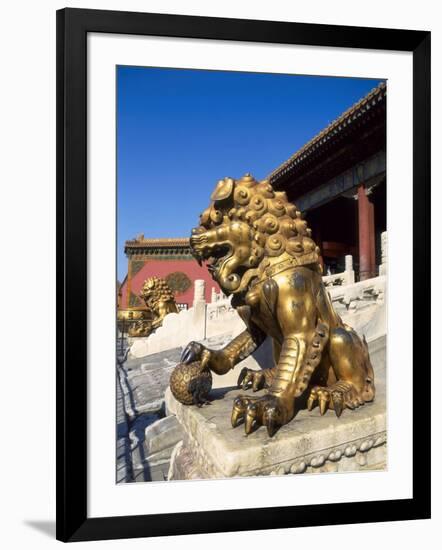 Guardian Lion at Forbidden City on Tiananmen Square, Imperial Palace, Beijing, Dongcheng District,-Dallas and John Heaton-Framed Premium Photographic Print