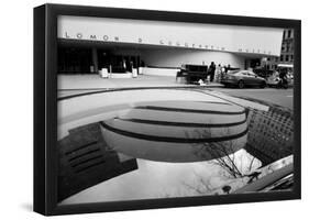 Guggenheim Museum Reflection-null-Framed Poster