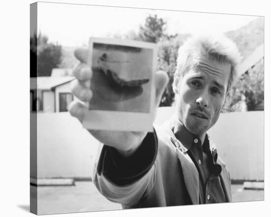 Guy Pearce, Memento (2000)-null-Stretched Canvas